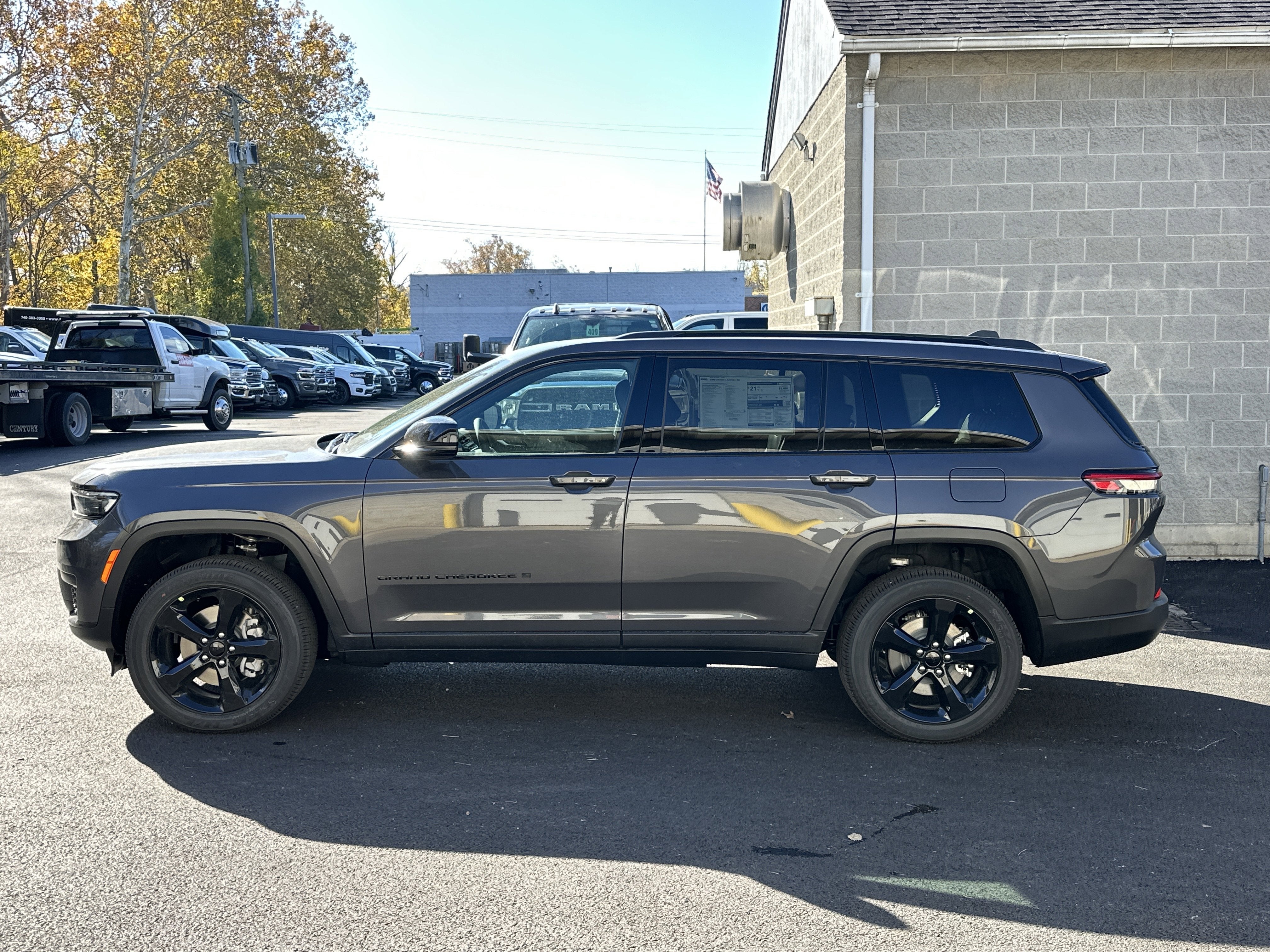 2025 Jeep Grand Cherokee L Altitude