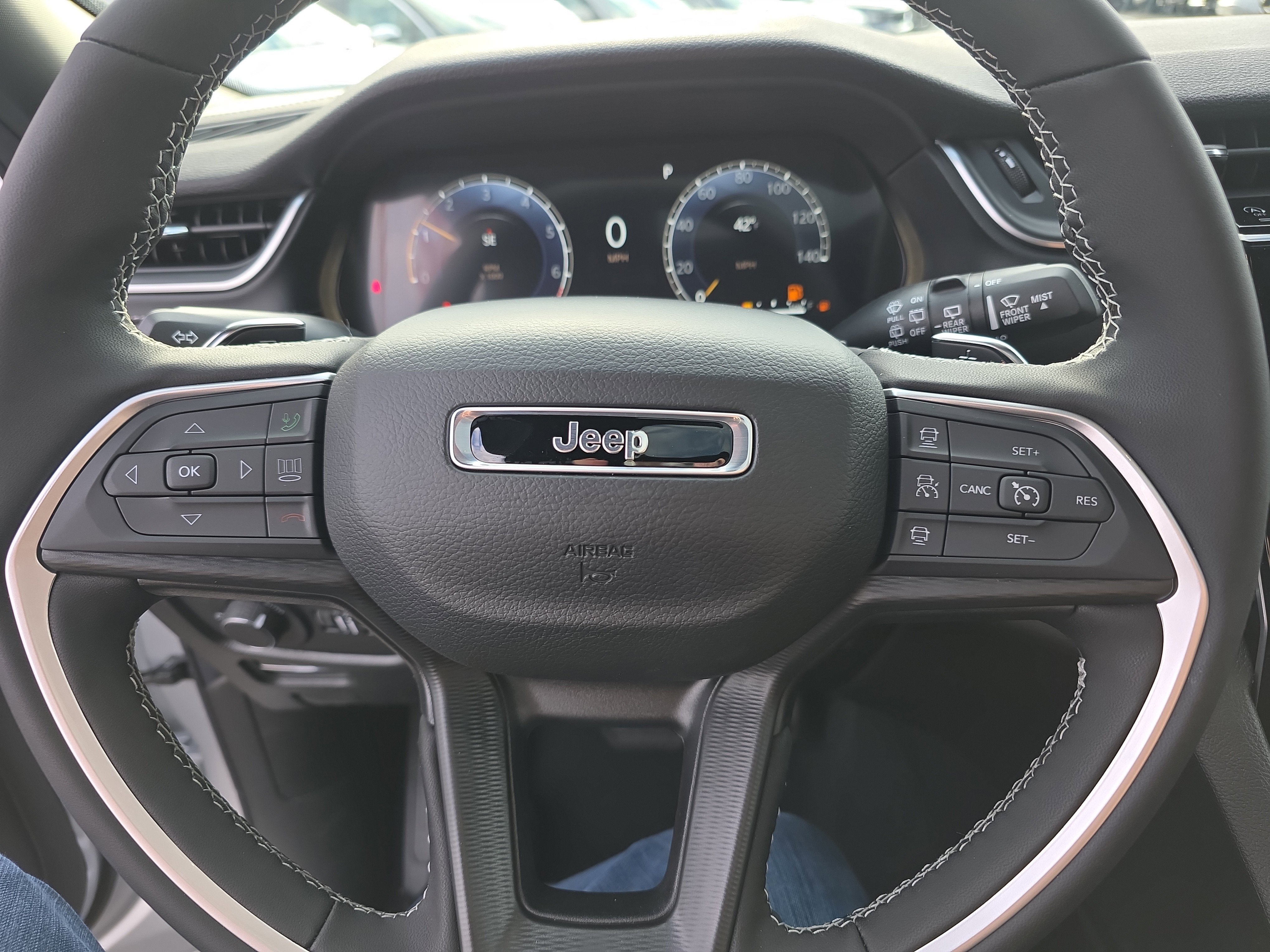 2025 Jeep Grand Cherokee L Altitude