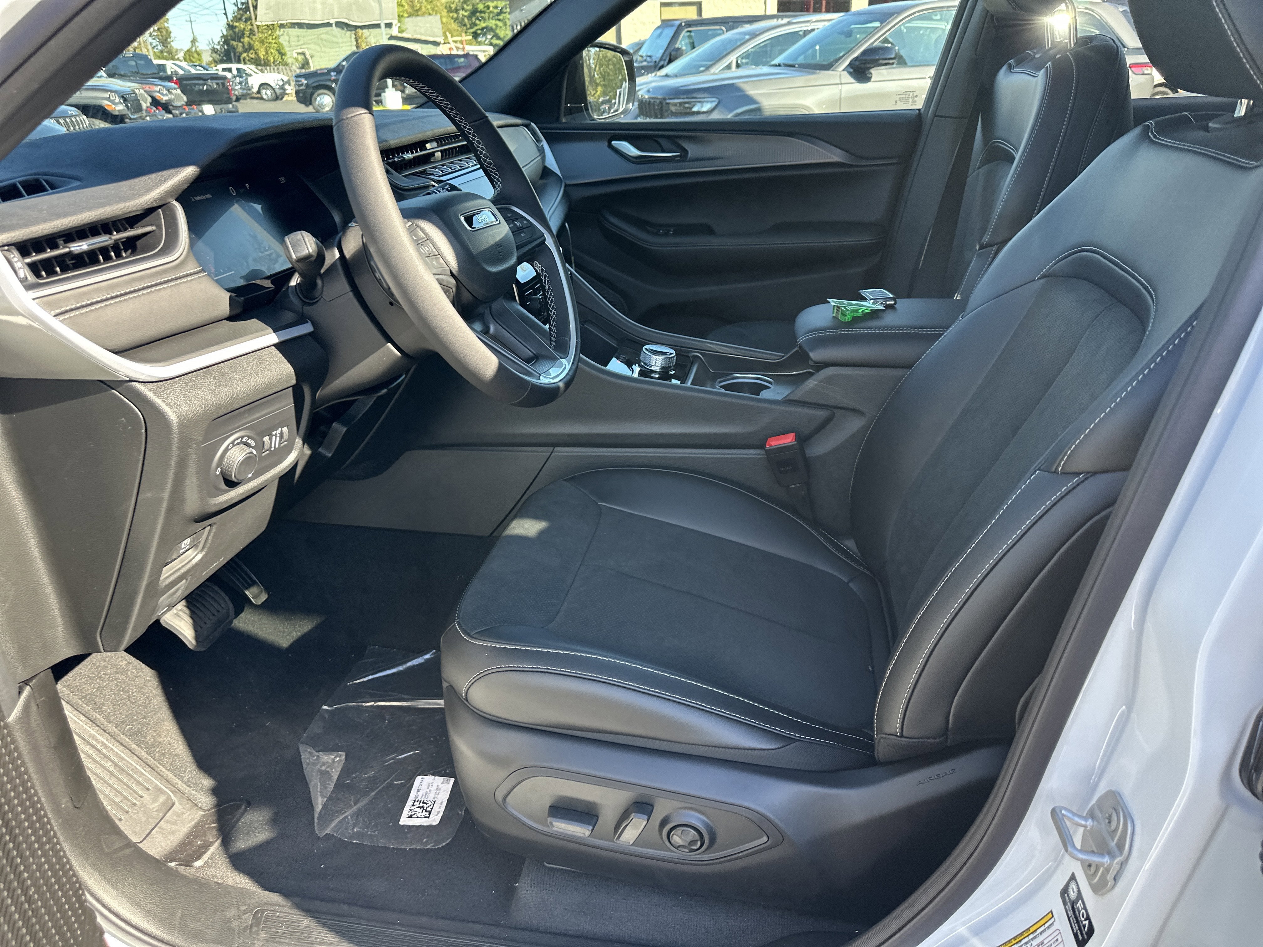 2025 Jeep Grand Cherokee L Altitude