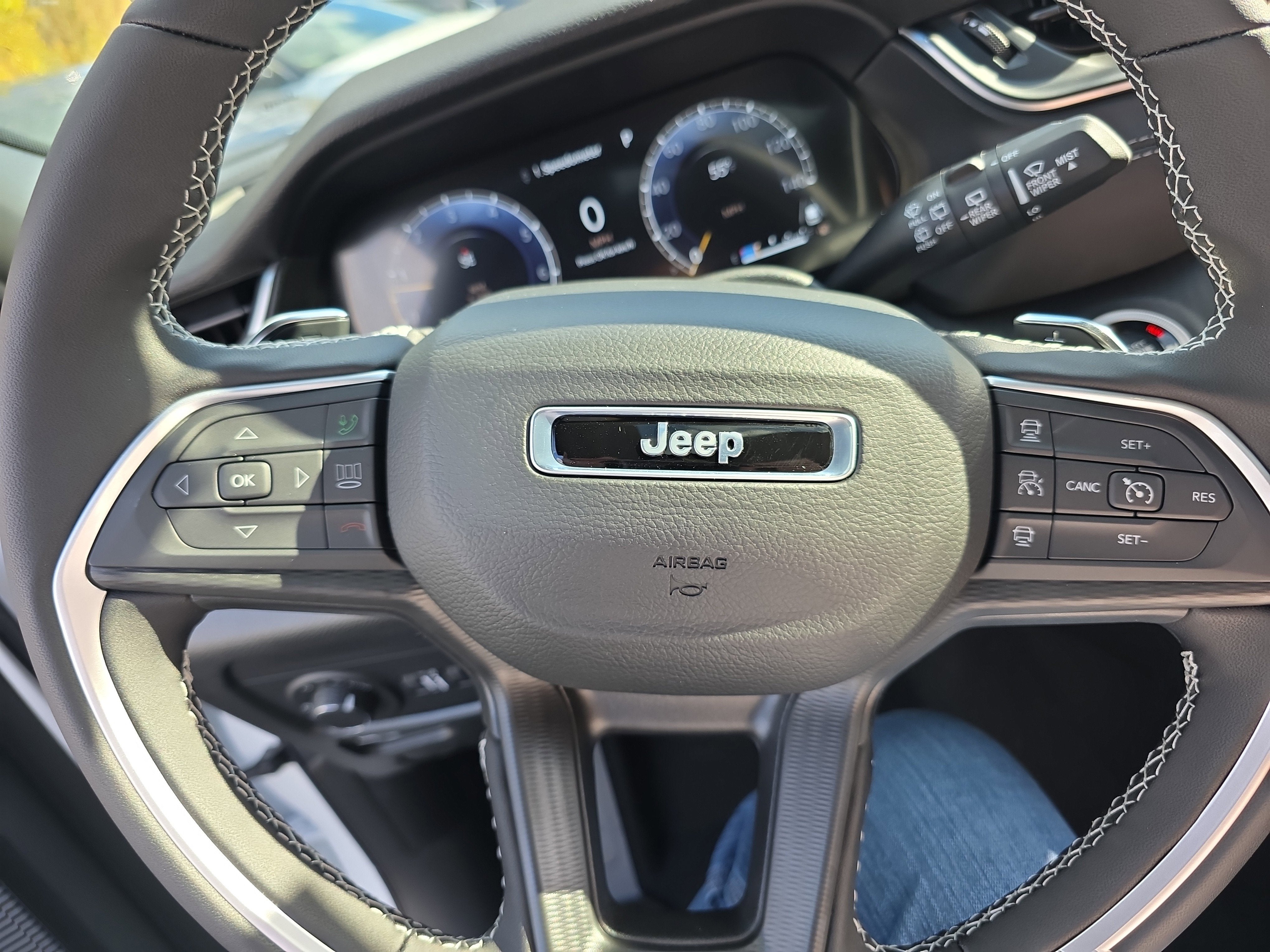 2025 Jeep Grand Cherokee L Altitude