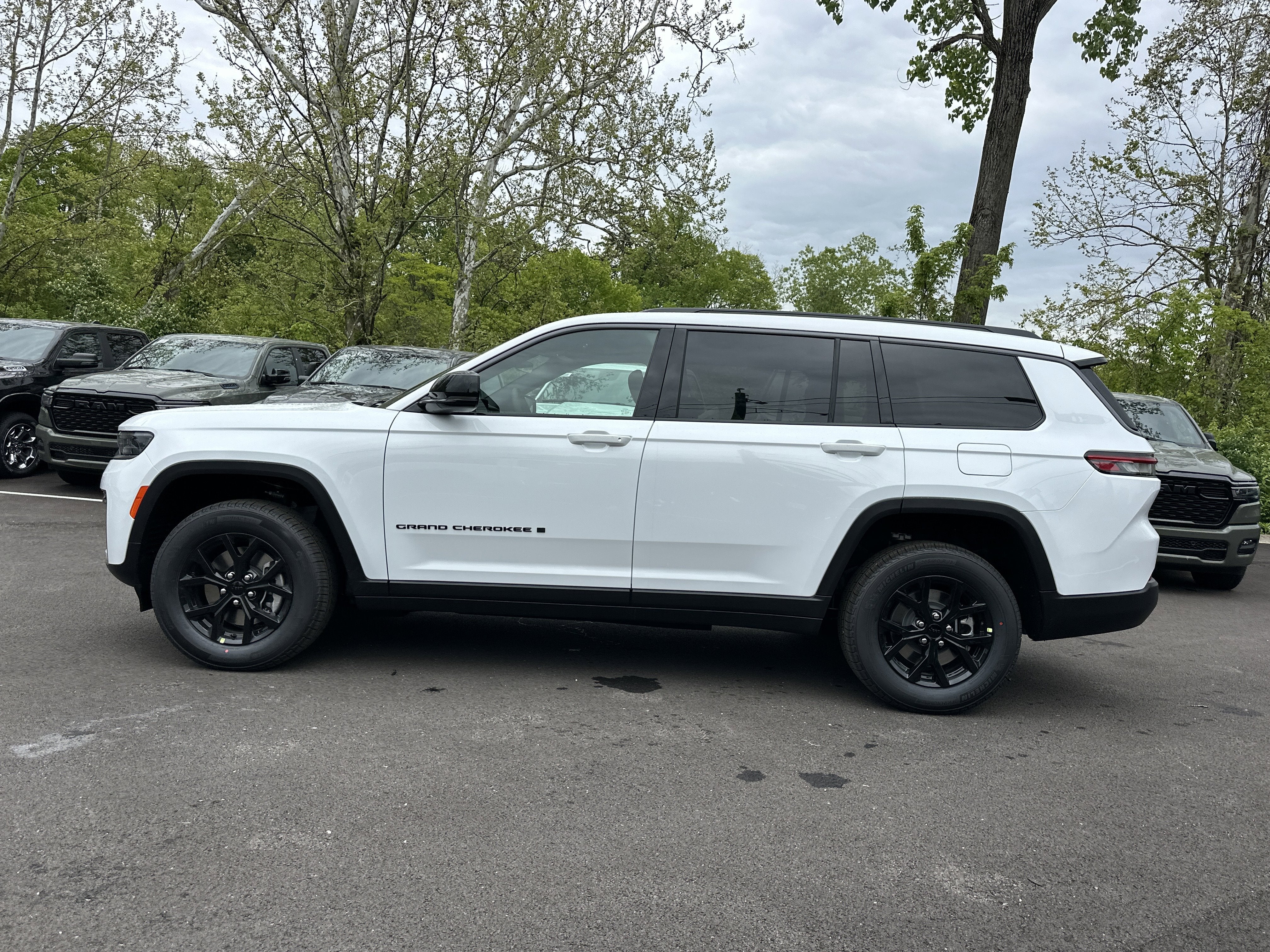 2026 Jeep Grand Cherokee L Altitude