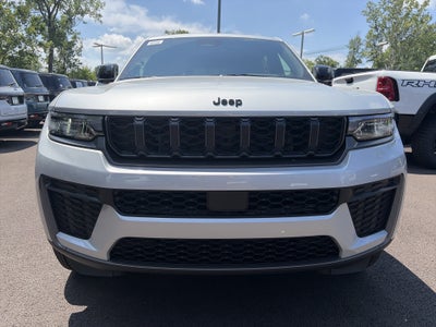 2026 Jeep Grand Cherokee L Laredo Altitude