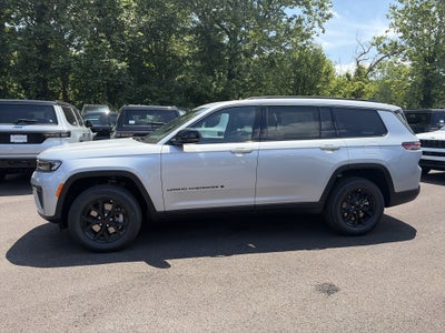2026 Jeep Grand Cherokee L Laredo Altitude