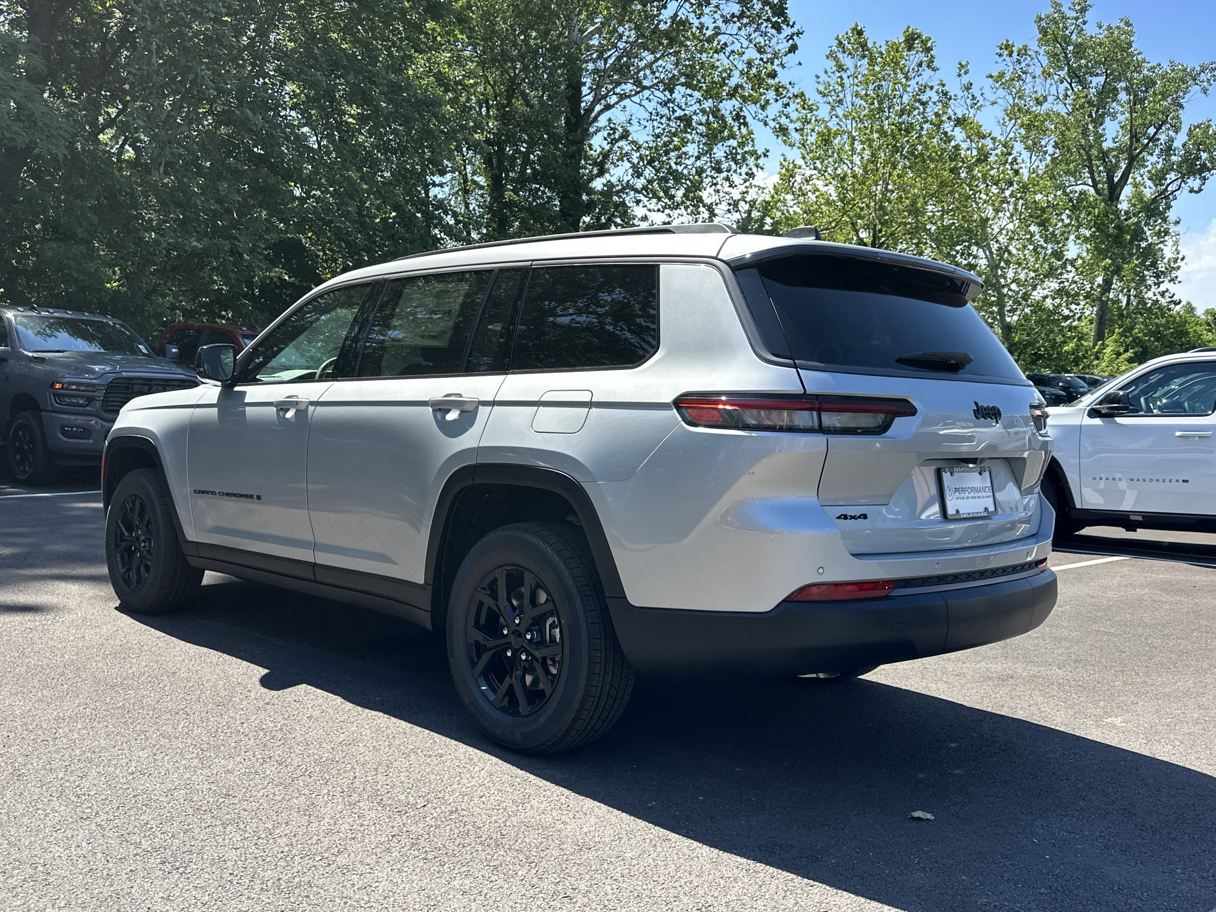 2026 Jeep Grand Cherokee L Laredo