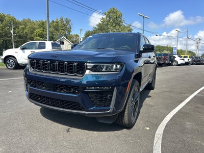 2027 Jeep Grand Cherokee L Limited Reserve