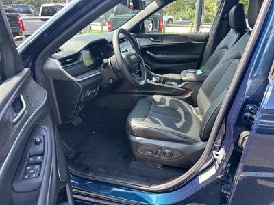 2027 Jeep Grand Cherokee L Limited Reserve