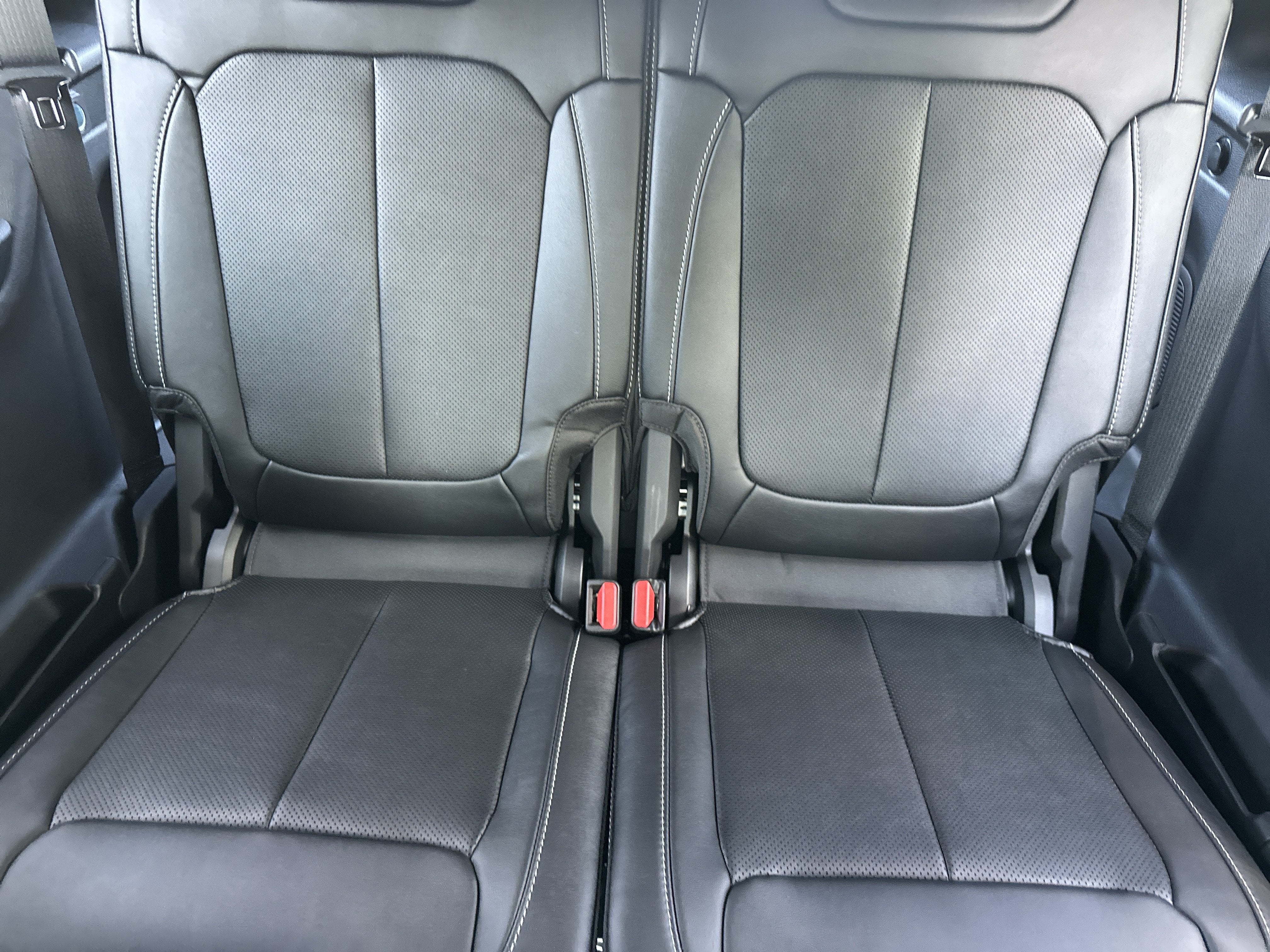 2027 Jeep Grand Cherokee L Limited Reserve
