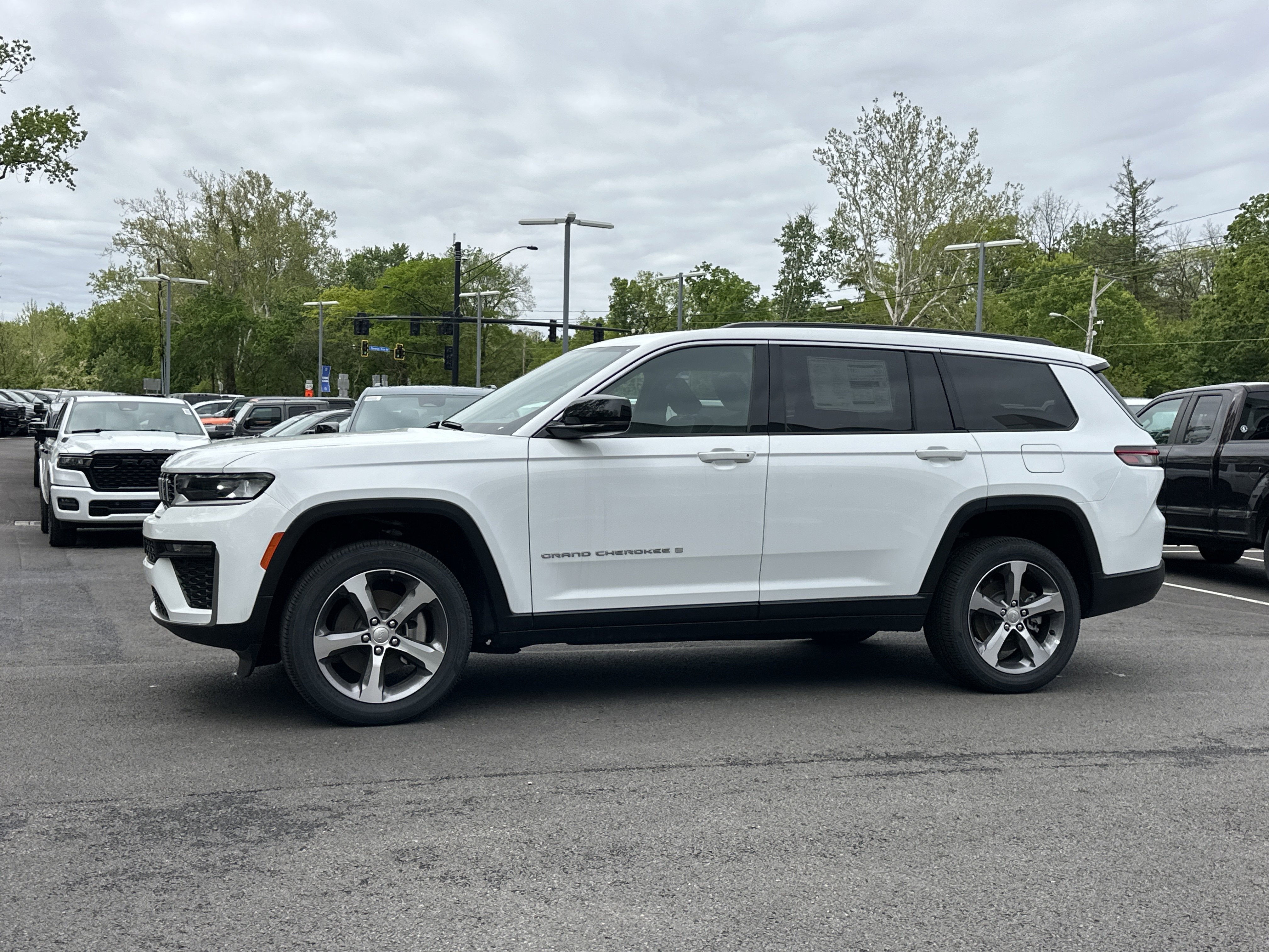2026 Jeep Grand Cherokee L Limited