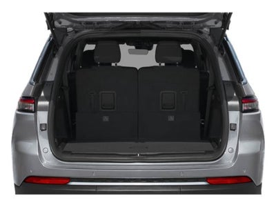2027 Jeep Grand Cherokee L Base