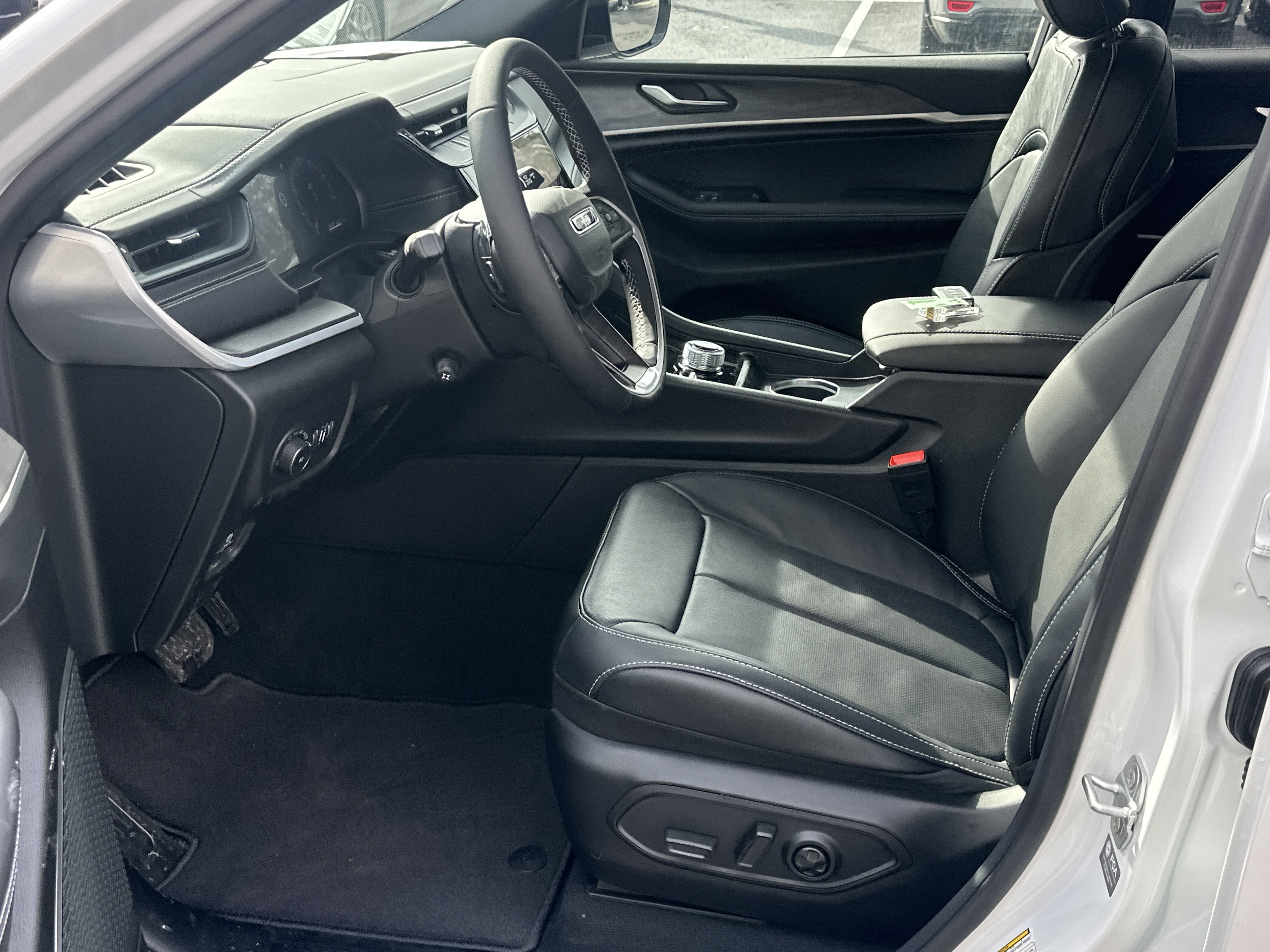 2026 Jeep Grand Cherokee L Limited Reserve