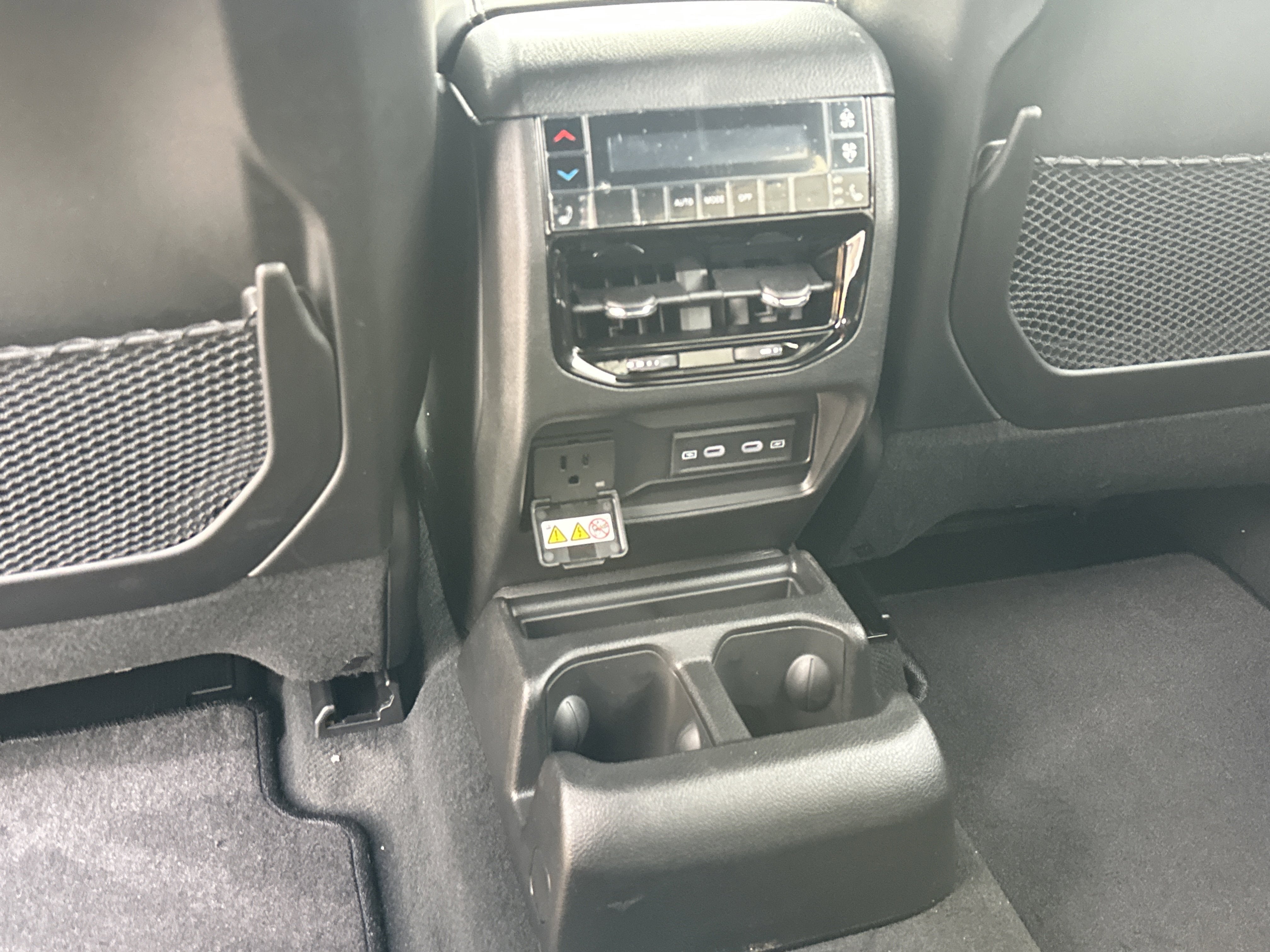 2026 Jeep Grand Cherokee L Limited Reserve