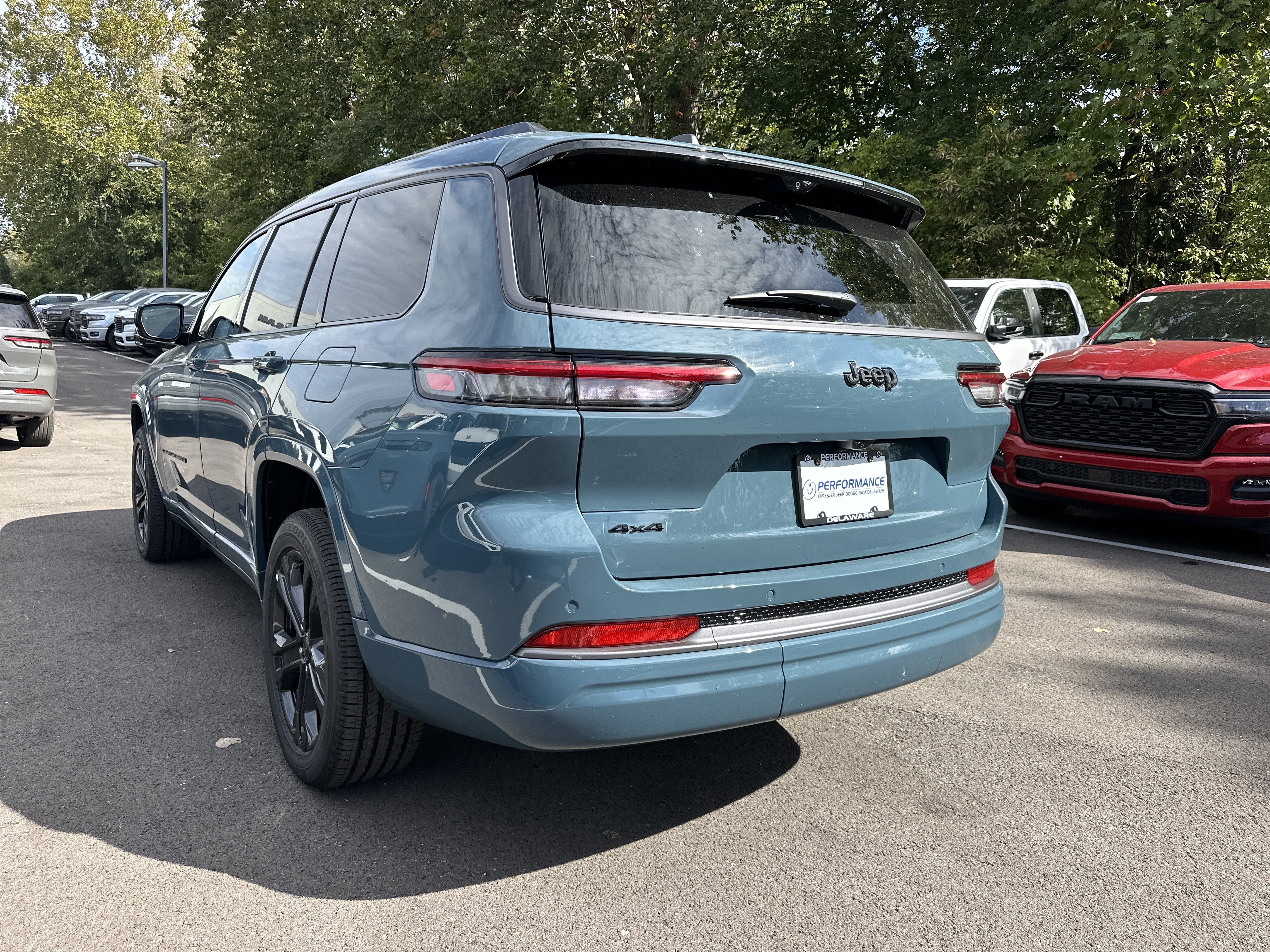 2027 Jeep Grand Cherokee L Limited Reserve