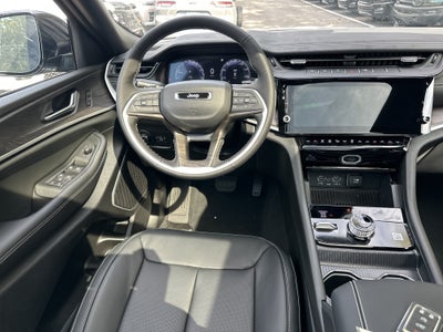 2027 Jeep Grand Cherokee L Limited Reserve
