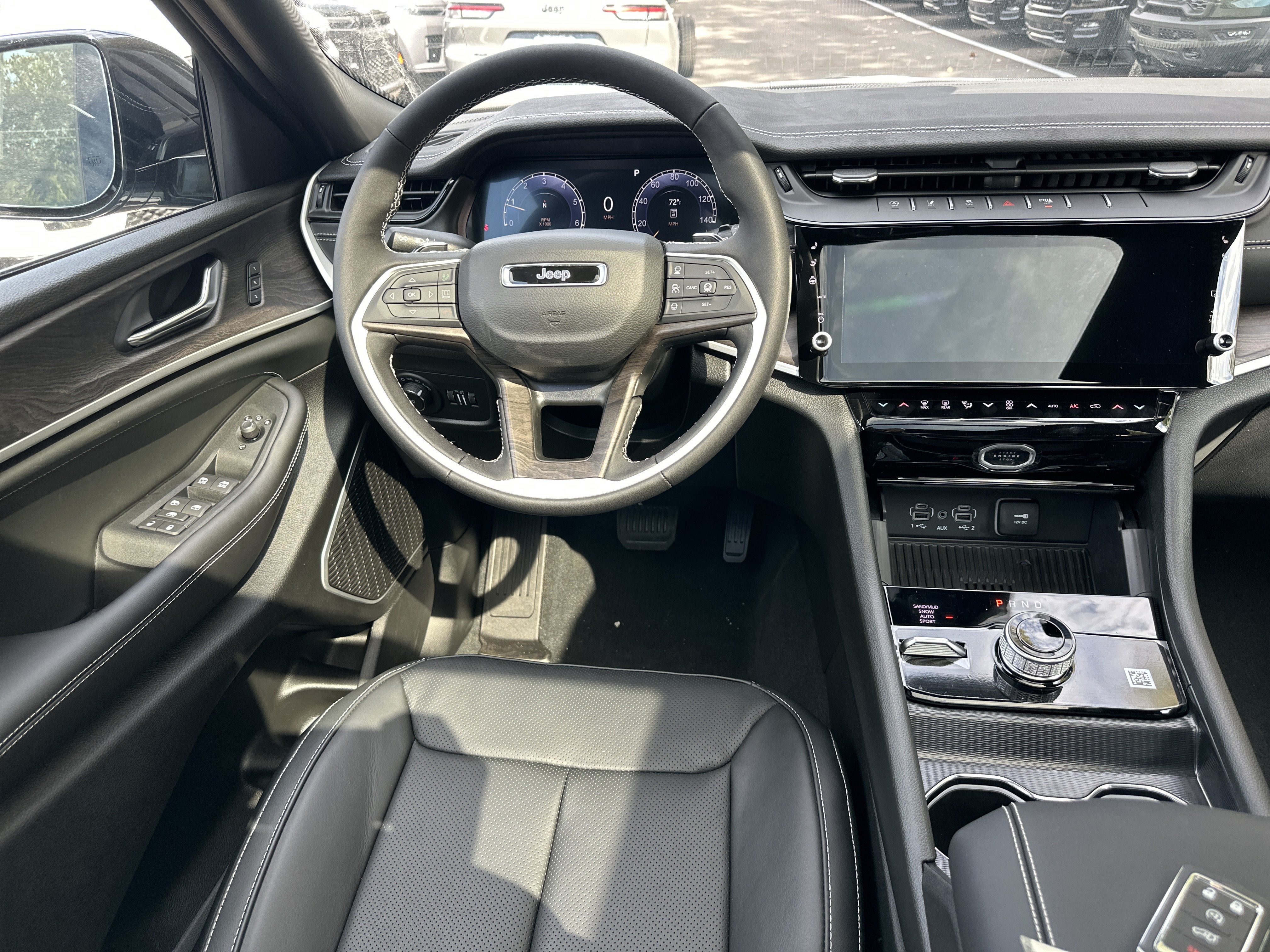 2027 Jeep Grand Cherokee L Limited Reserve