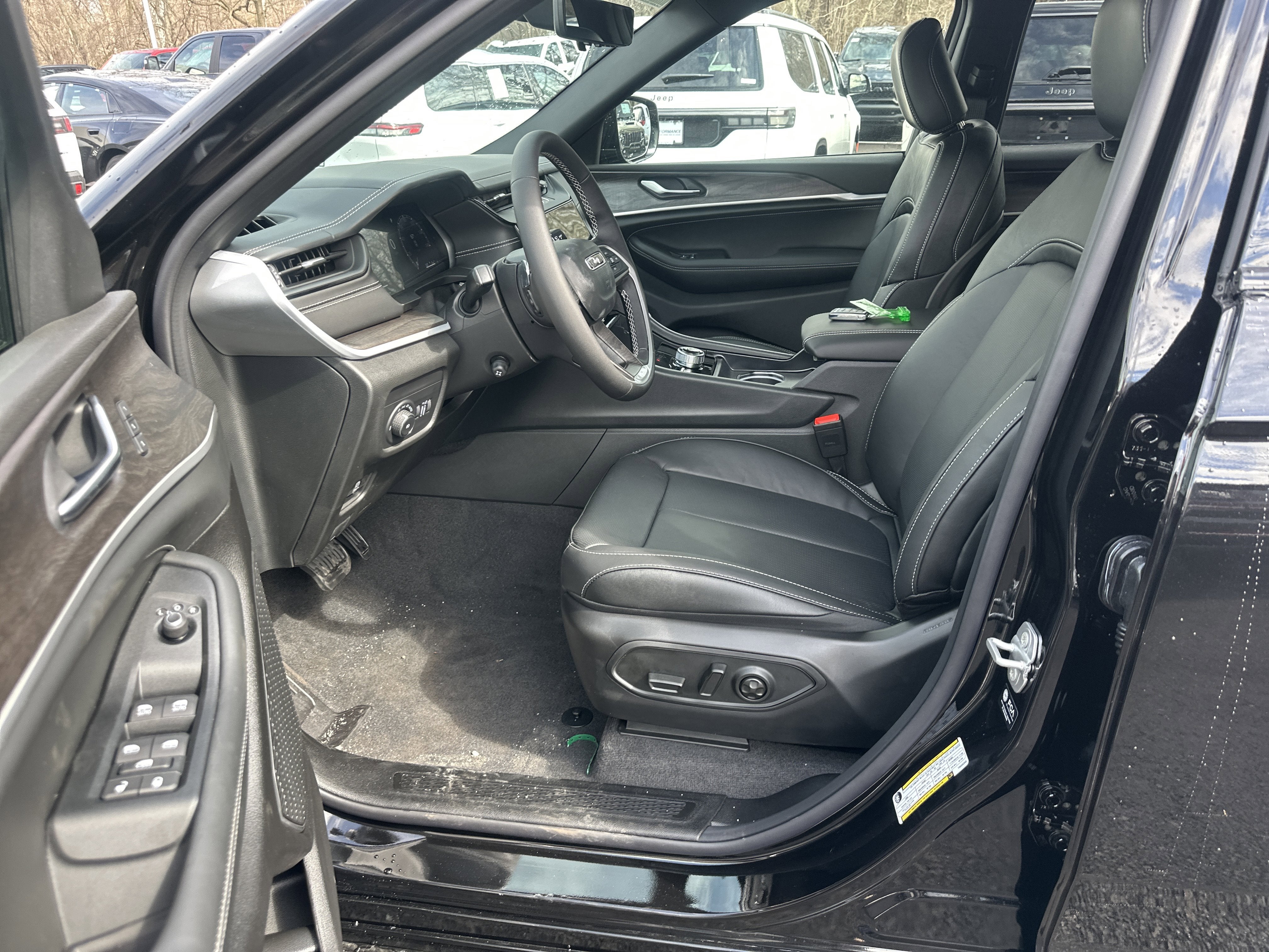 2026 Jeep Grand Cherokee L Limited Reserve