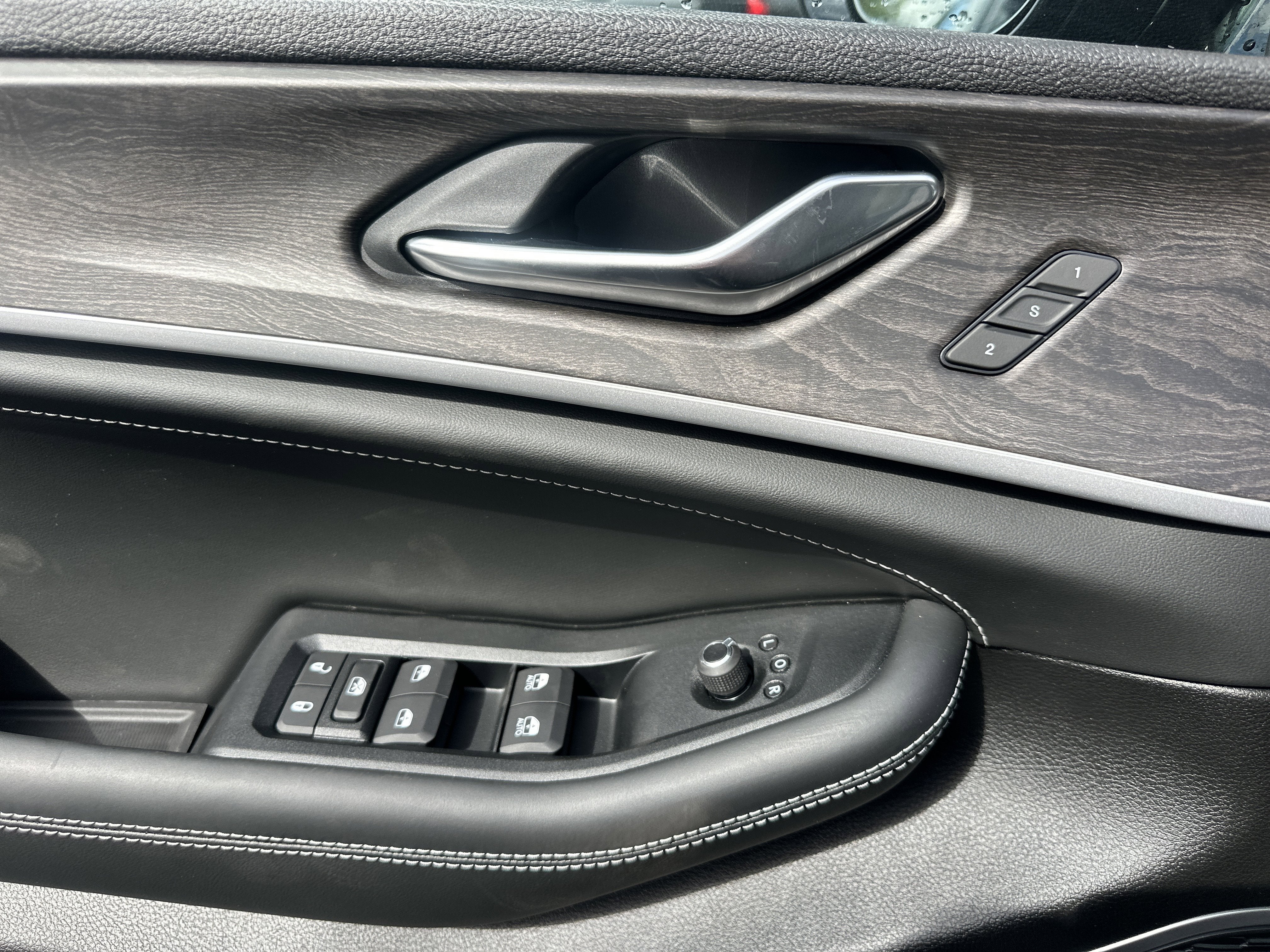 2026 Jeep Grand Cherokee L Limited Reserve