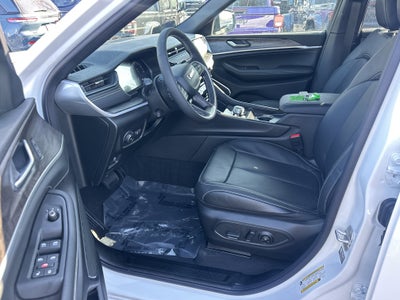 2026 Jeep Grand Cherokee L Limited Reserve