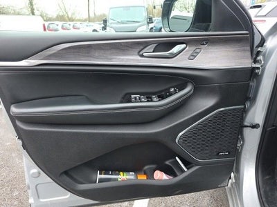 2025 Jeep Grand Cherokee L Overland