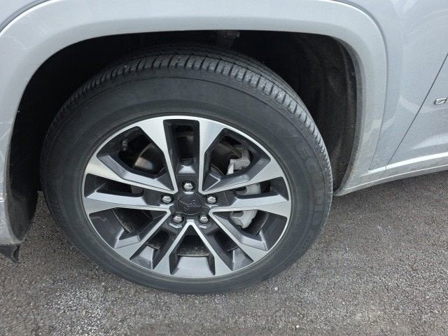 2025 Jeep Grand Cherokee L Overland