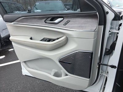 2022 Jeep Grand Cherokee L Overland