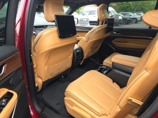 2024 Jeep Grand Cherokee L Summit