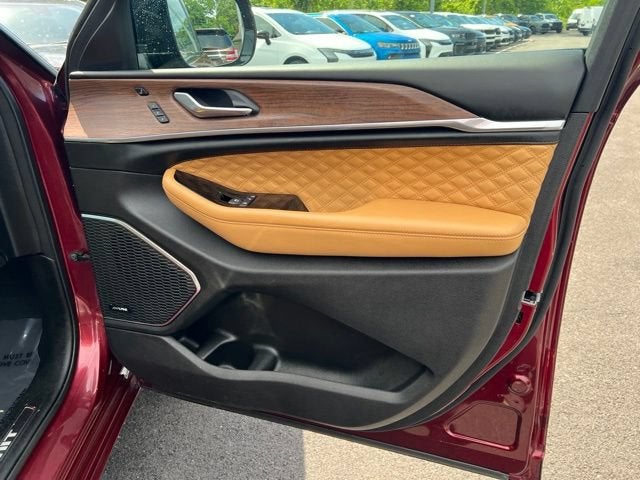 2024 Jeep Grand Cherokee L Summit