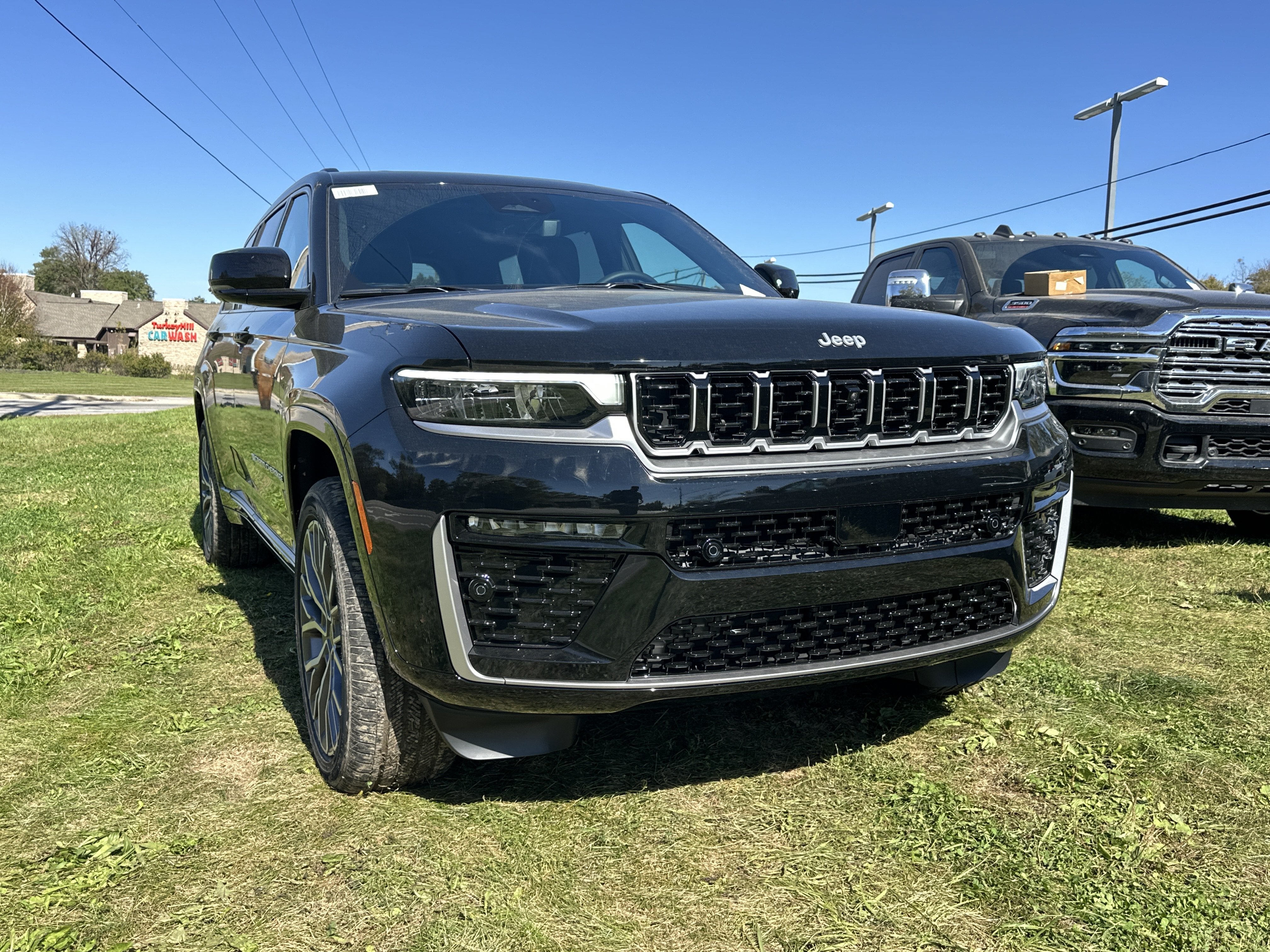 2027 Jeep Grand Cherokee L Summit