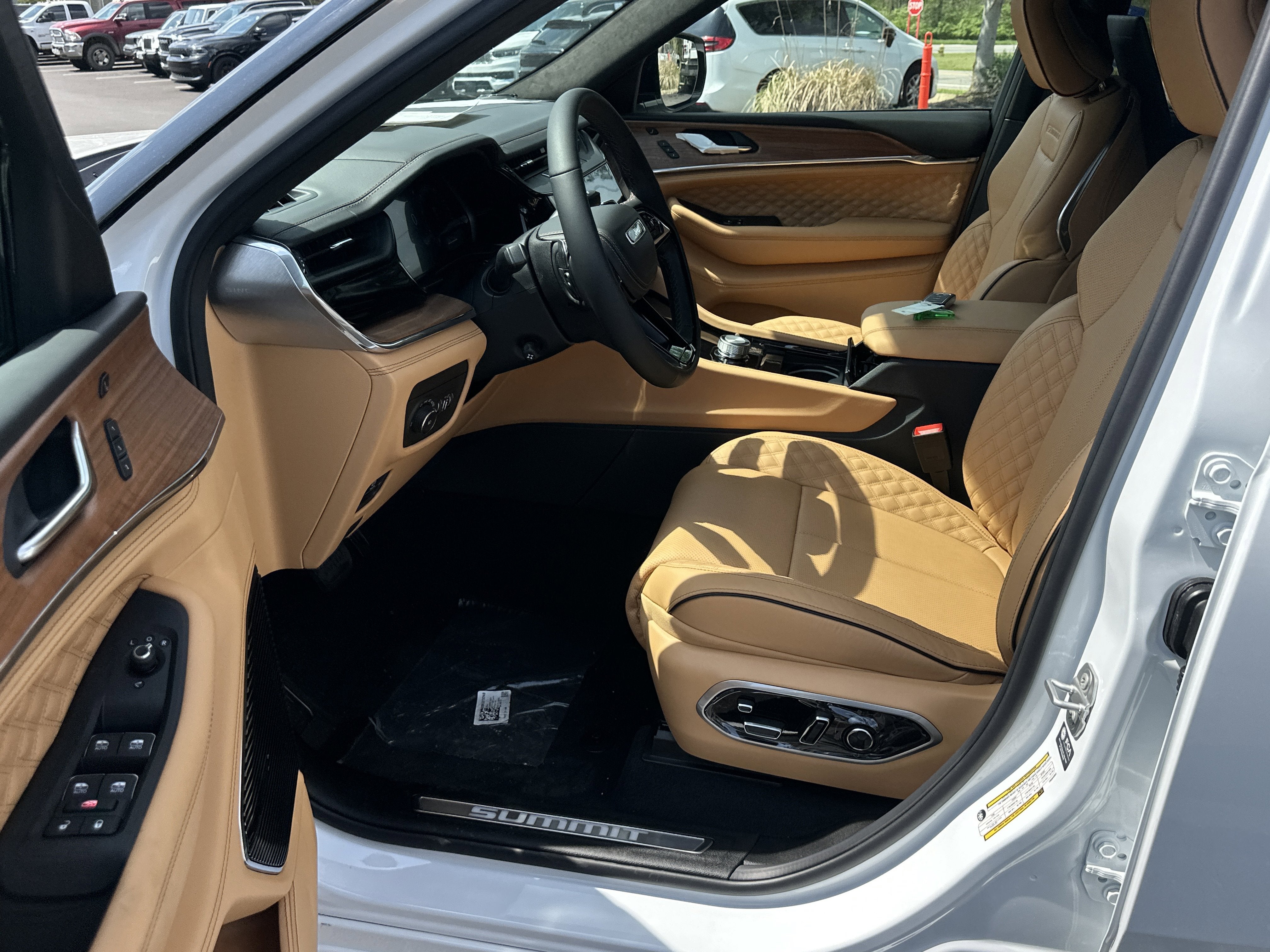 2026 Jeep Grand Cherokee L Summit