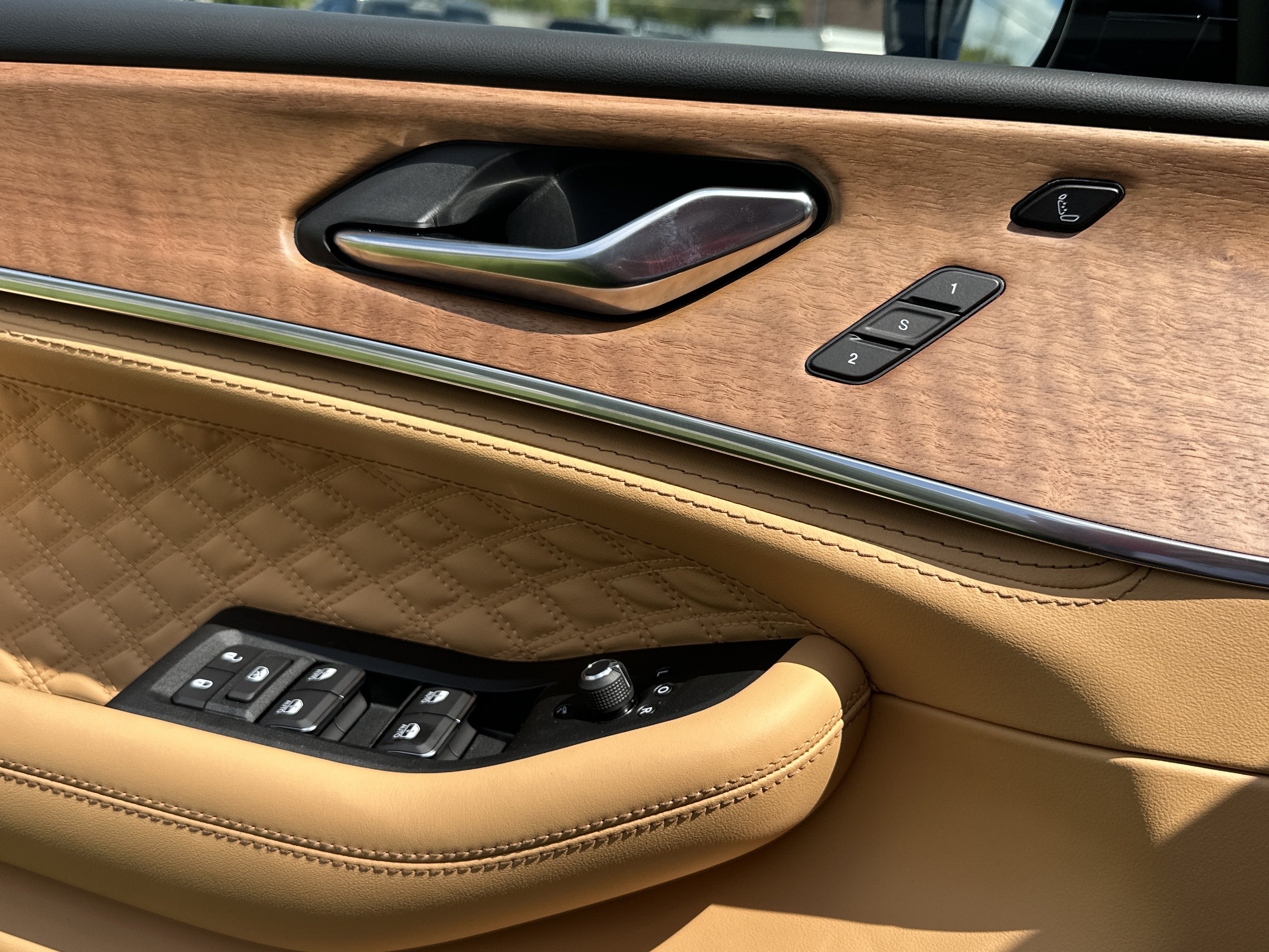 2027 Jeep Grand Cherokee L Summit