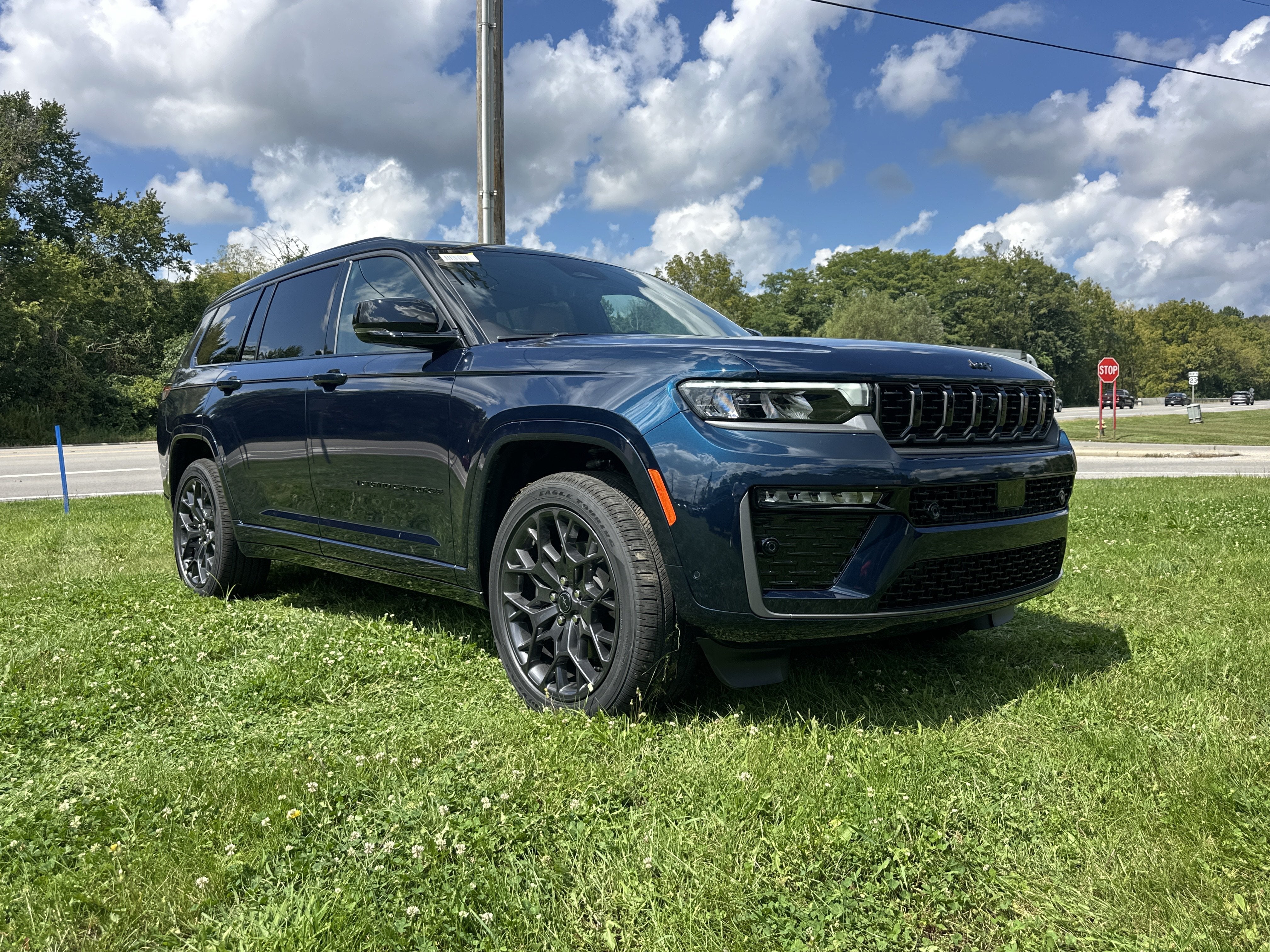 2027 Jeep Grand Cherokee L Summit