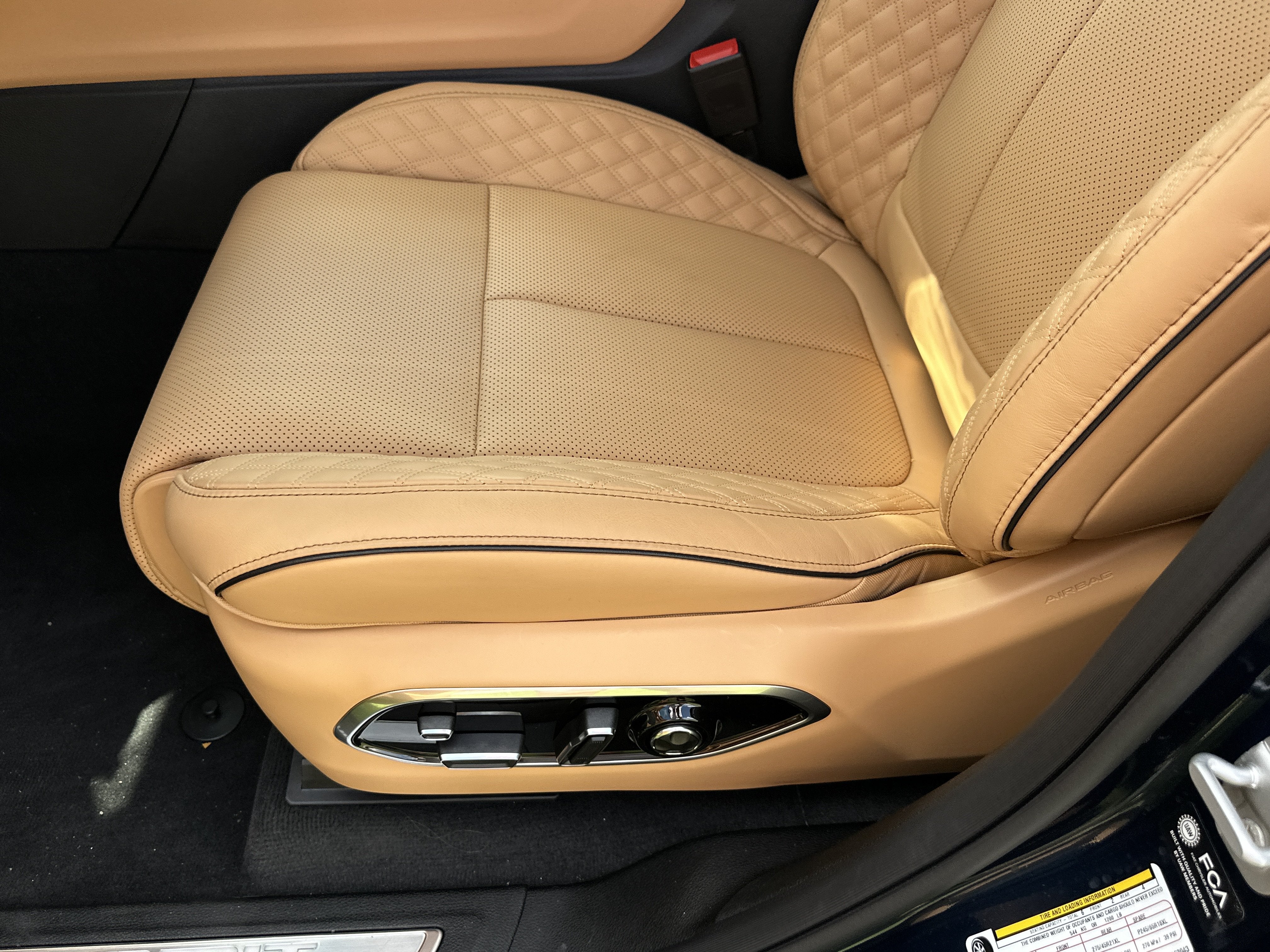 2027 Jeep Grand Cherokee L Summit