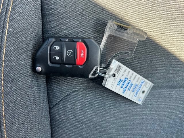 2025 Jeep Wrangler Sahara 4xe