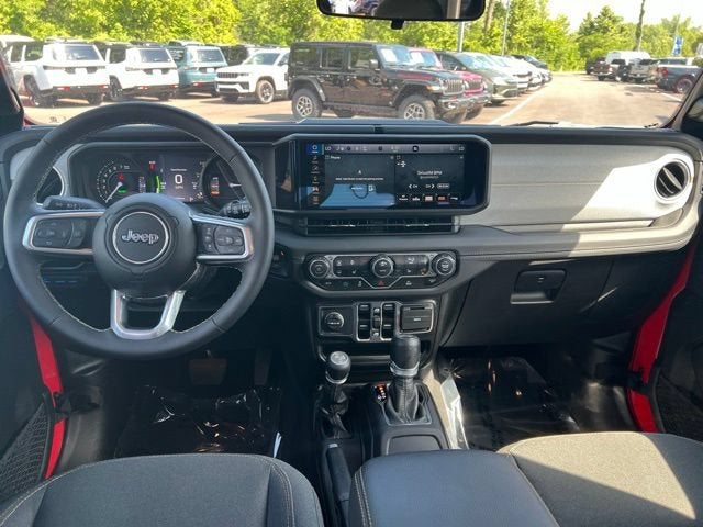 2025 Jeep Wrangler Sahara 4xe