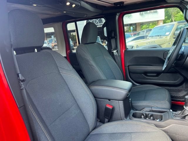 2025 Jeep Wrangler Sahara 4xe