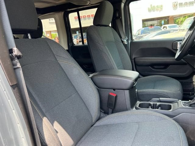 2025 Jeep Wrangler Sahara 4xe