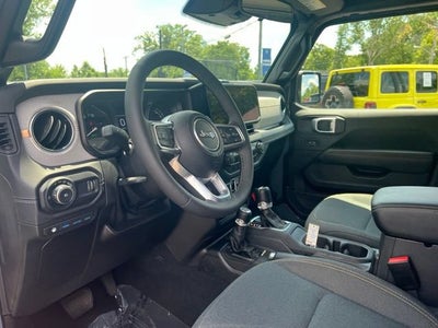 2025 Jeep Wrangler Sahara 4xe