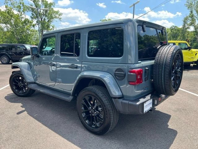 2025 Jeep Wrangler Sahara 4xe