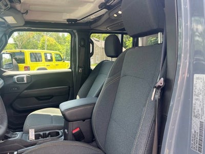 2025 Jeep Wrangler Sahara 4xe