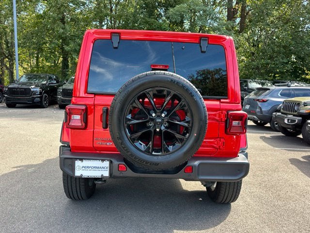 2025 Jeep Wrangler Sahara 4xe