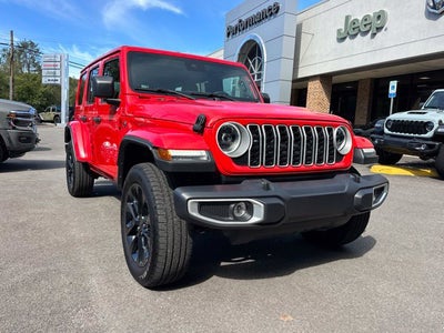 2025 Jeep Wrangler Sahara 4xe