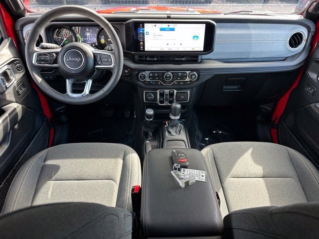 2025 Jeep Wrangler Sahara 4xe