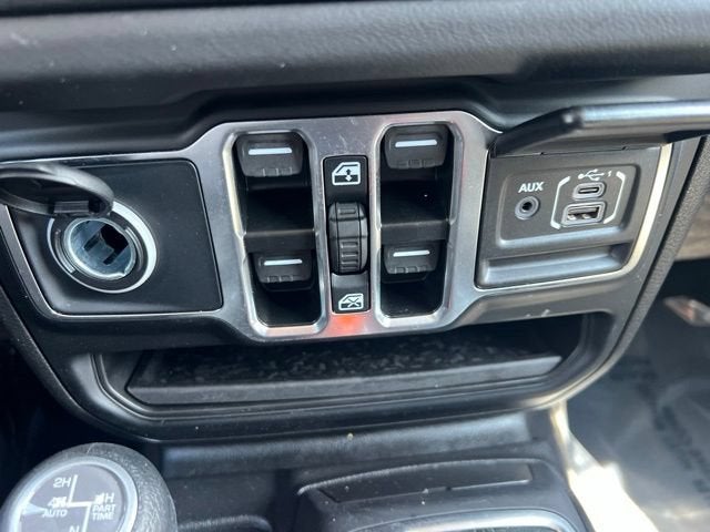 2025 Jeep Wrangler Sahara 4xe