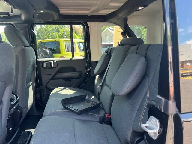 2025 Jeep Wrangler Sahara 4xe