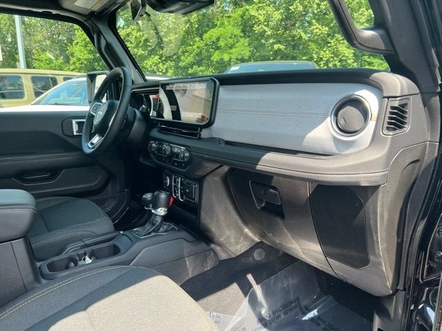 2025 Jeep Wrangler Sahara 4xe