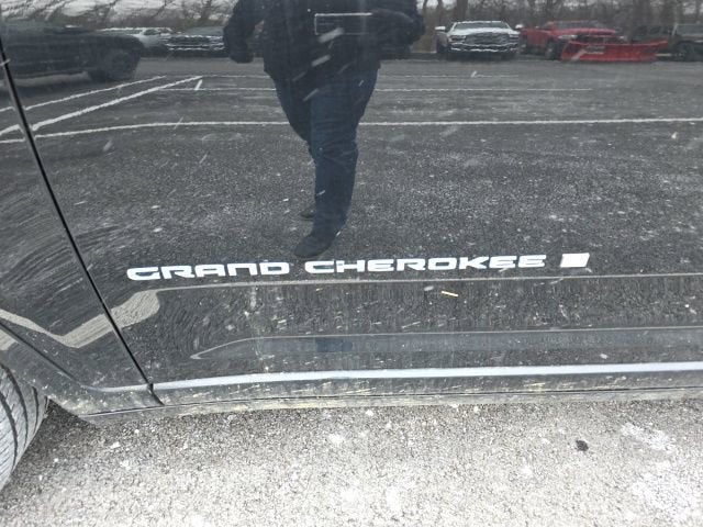 2022 Jeep Grand Cherokee Overland 4xe