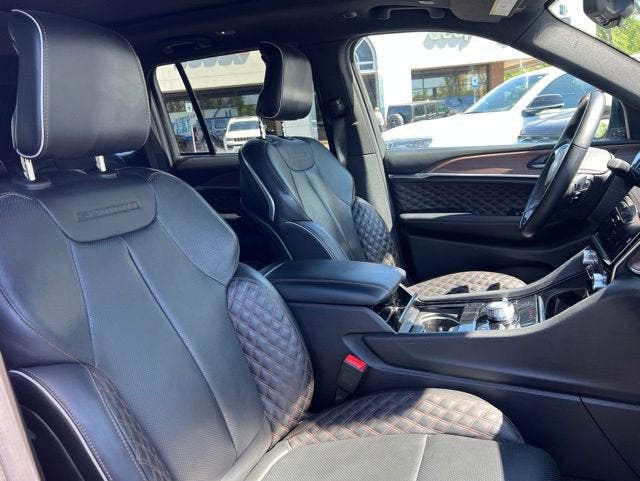 2022 Jeep Grand Cherokee Summit 4xe