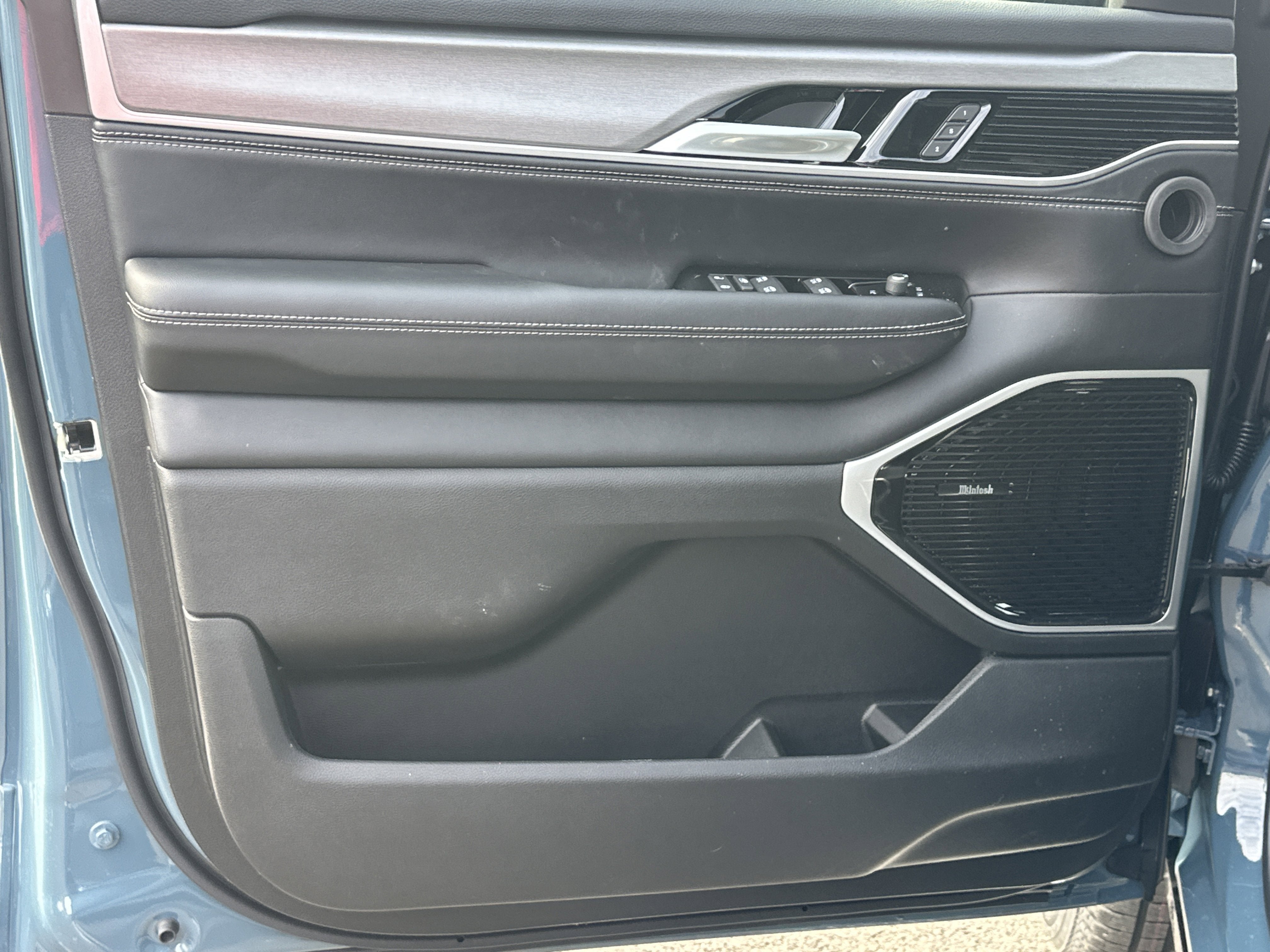 2026 Jeep Grand Wagoneer L Limited Altitude