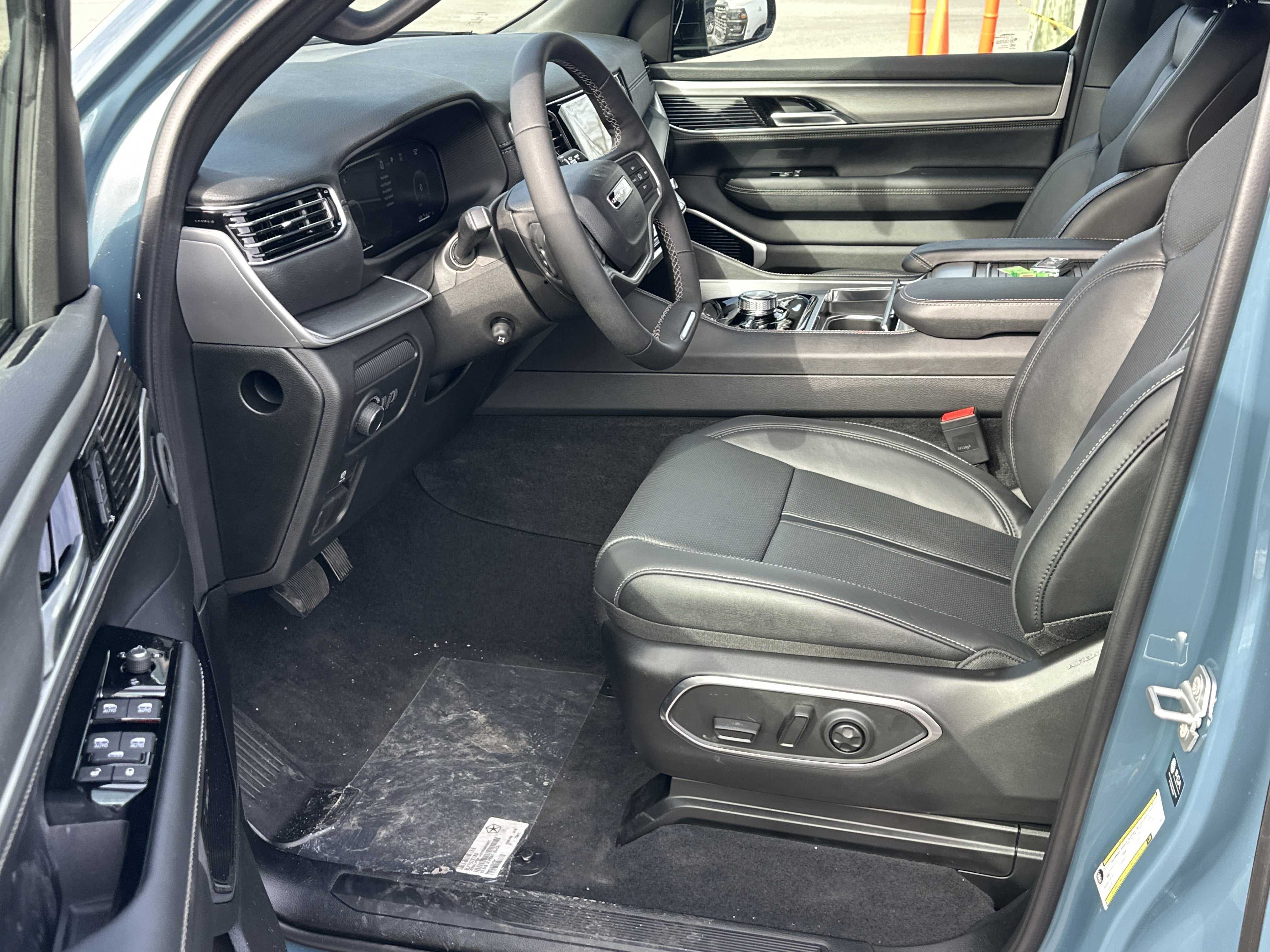 2026 Jeep Grand Wagoneer L Limited Altitude