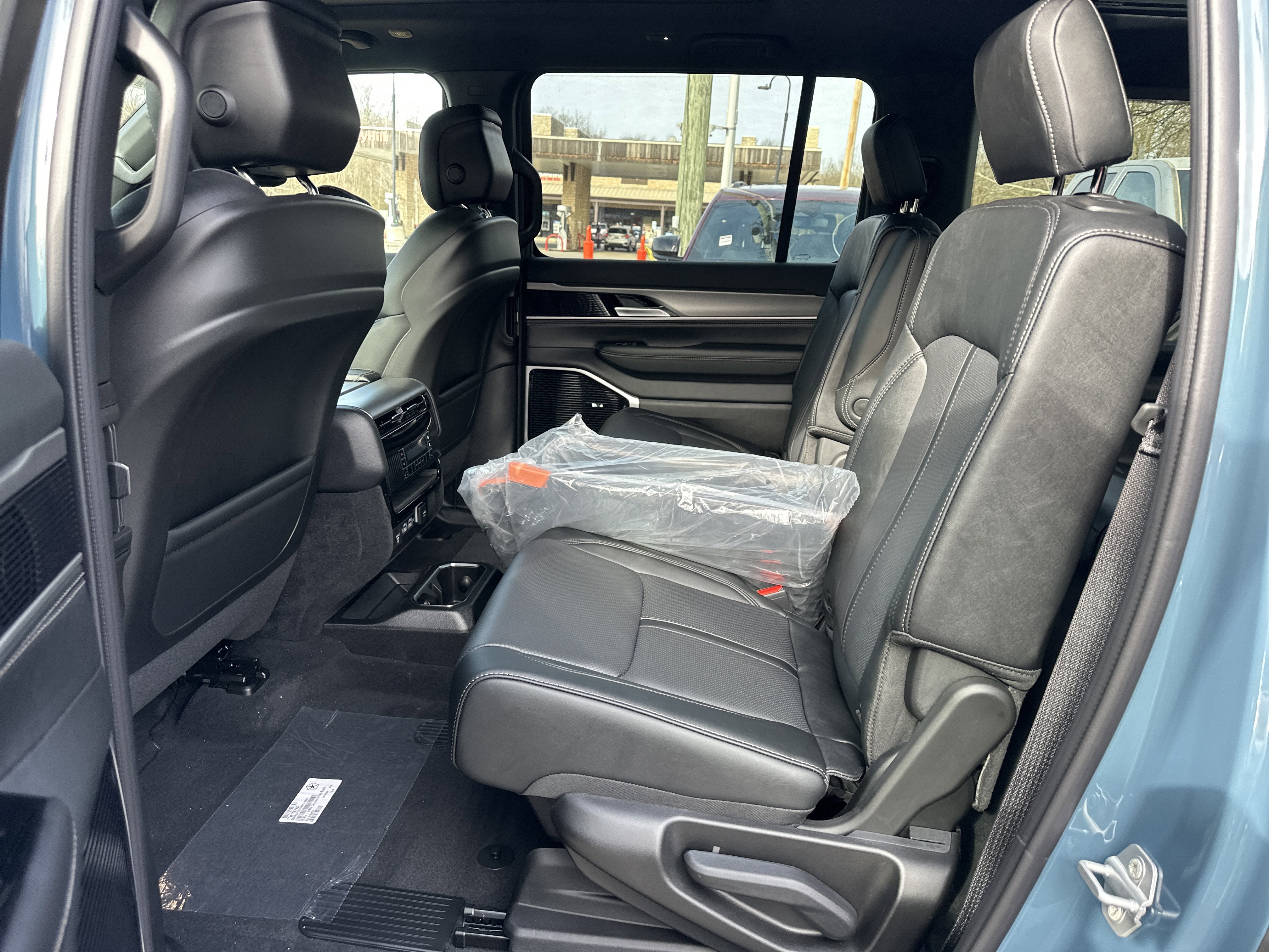 2026 Jeep Grand Wagoneer L Limited Altitude