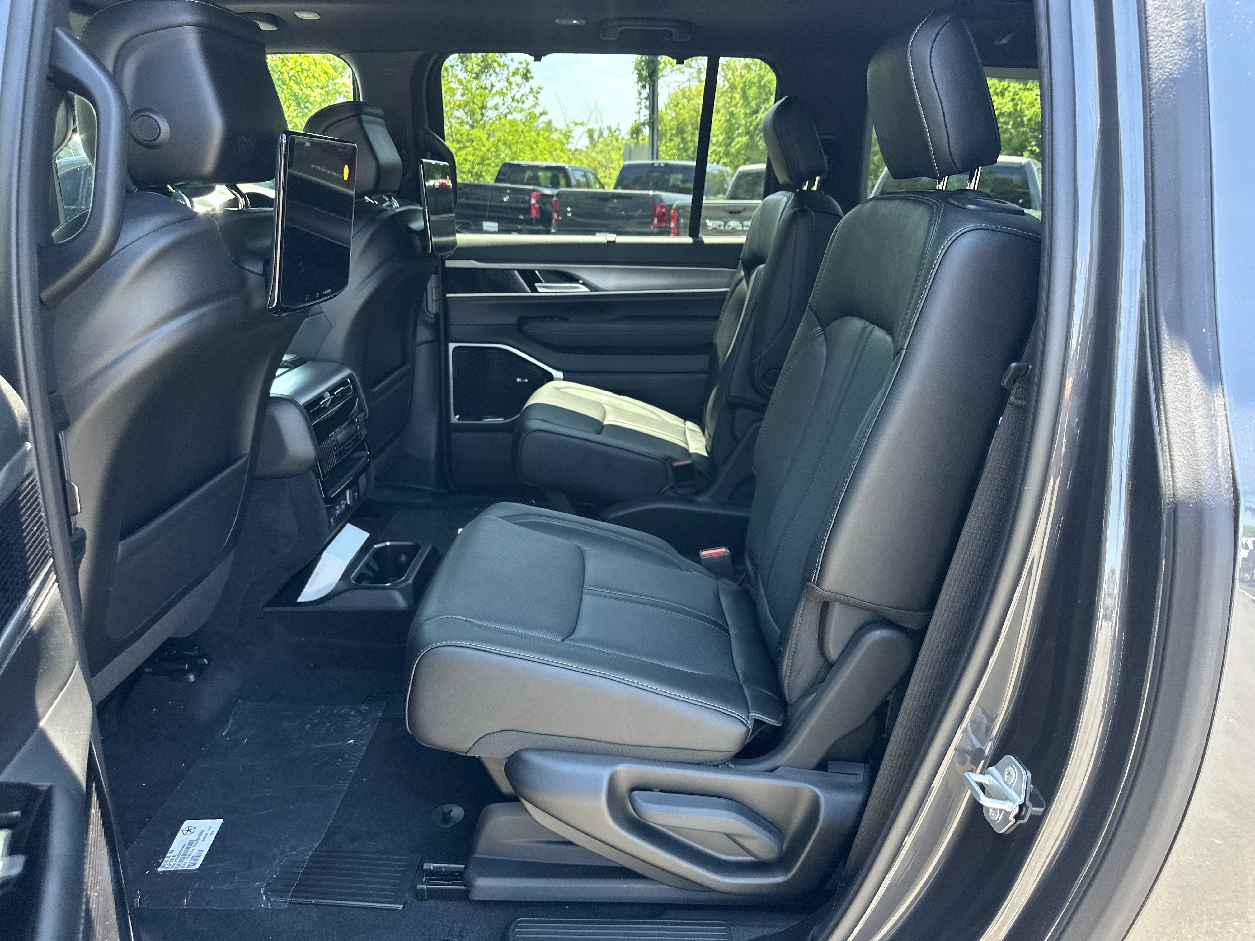 2026 Jeep Grand Wagoneer L Limited Reserve